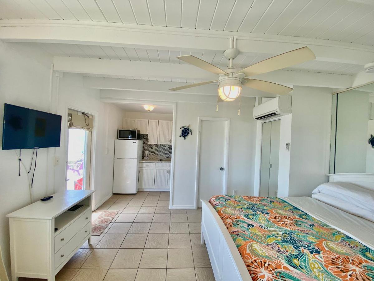Pearl Beach Inn Энглвуд Экстерьер фото
